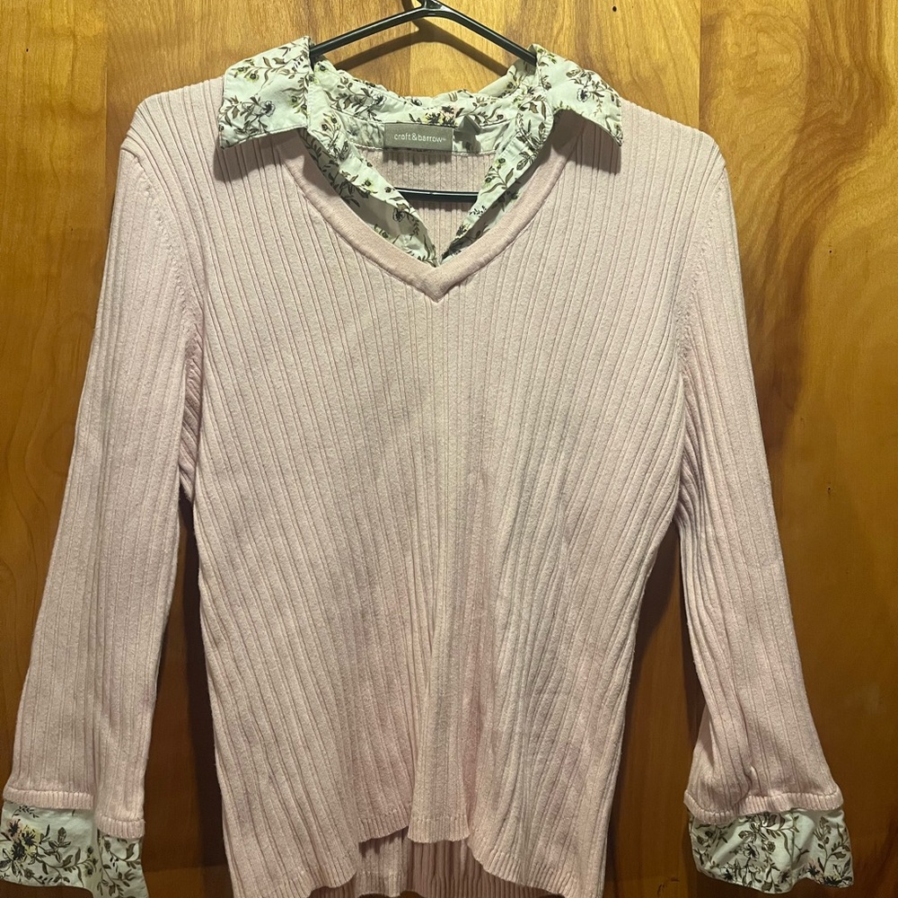 Coldwater Creek Light Pink Ribbed Sweater with Floral Accents